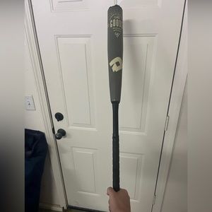 Demarini the goods 33/30 bat